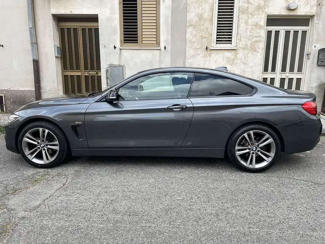 Usata BMW 420 Coupé Sport Line 190 CV (139 kW) 2016 Coupé