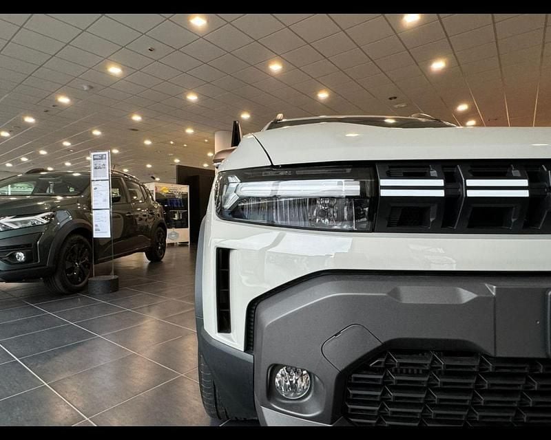 Nuova Dacia Duster Essentiel 120 CV (88 kW) 2026 Bianco SUV