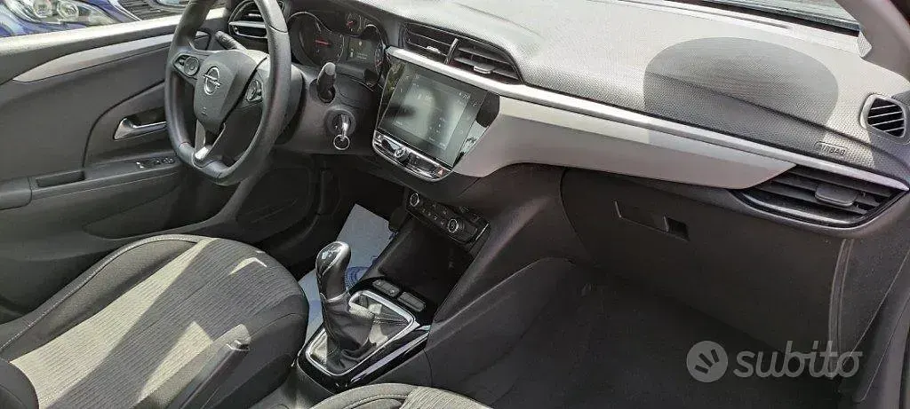 Usata Opel Corsa Elegance 75 CV (55 kW) 2022 Nero metallizzato Utilitaria
