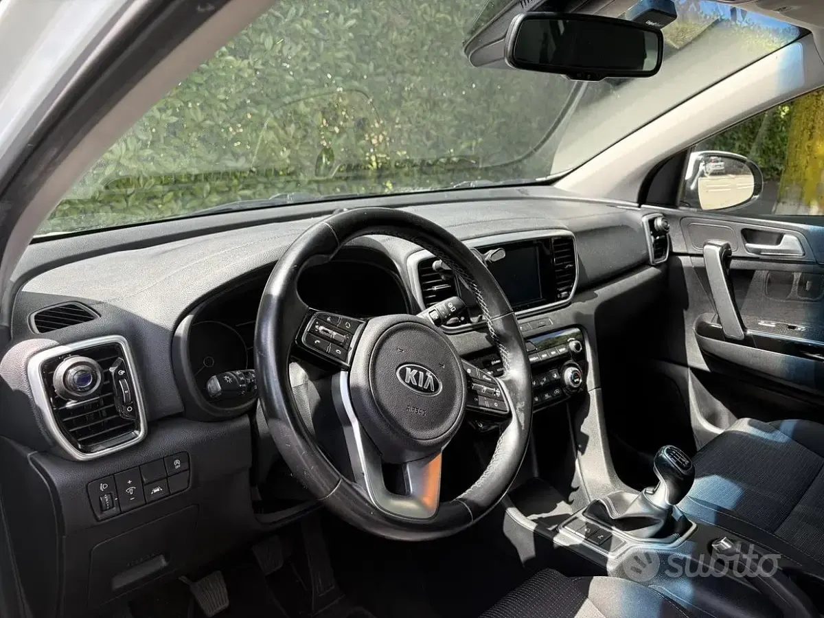 Usata Kia Sportage 132 CV (97 kW) 2019 Bianco SUV