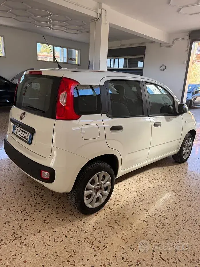 Usata Fiat Panda Easy 71 CV (52 kW) 2019 Bianco Utilitaria