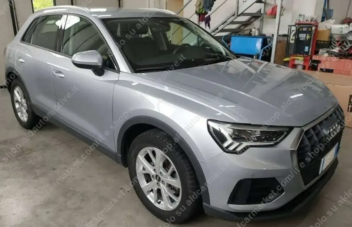 Usata Audi Q3 Business 150 CV (110 kW) 2022 Argento SUV
