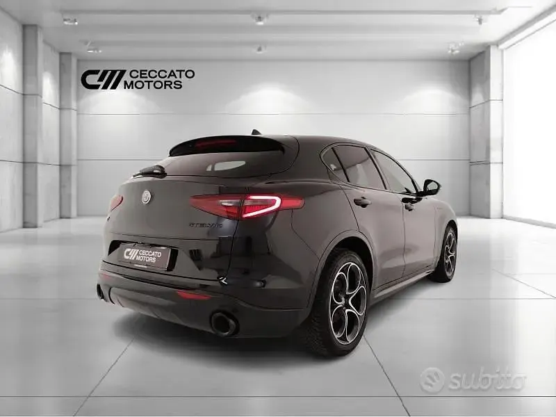 Usata Alfa Romeo Stelvio Veloce 209 CV (153 kW) 2020 Nero SUV
