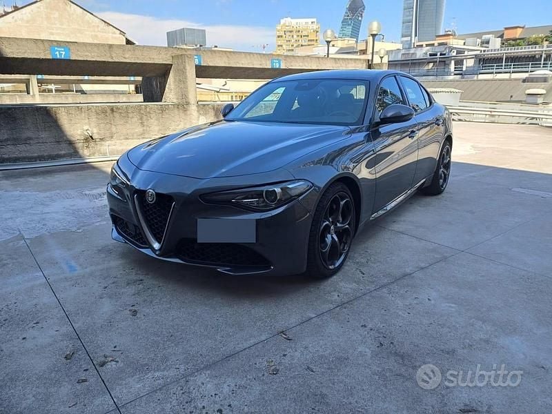 Usata Alfa Romeo Giulia 200 CV (147 kW) 2016 Berlina