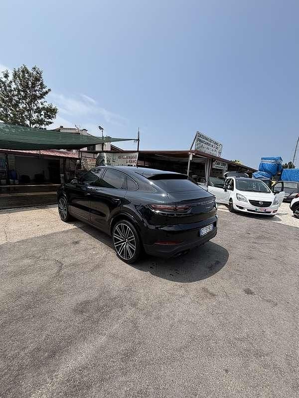 Usata Porsche Cayenne Coupe Platinum Edition 340 CV (250 kW) 2022 Coupé