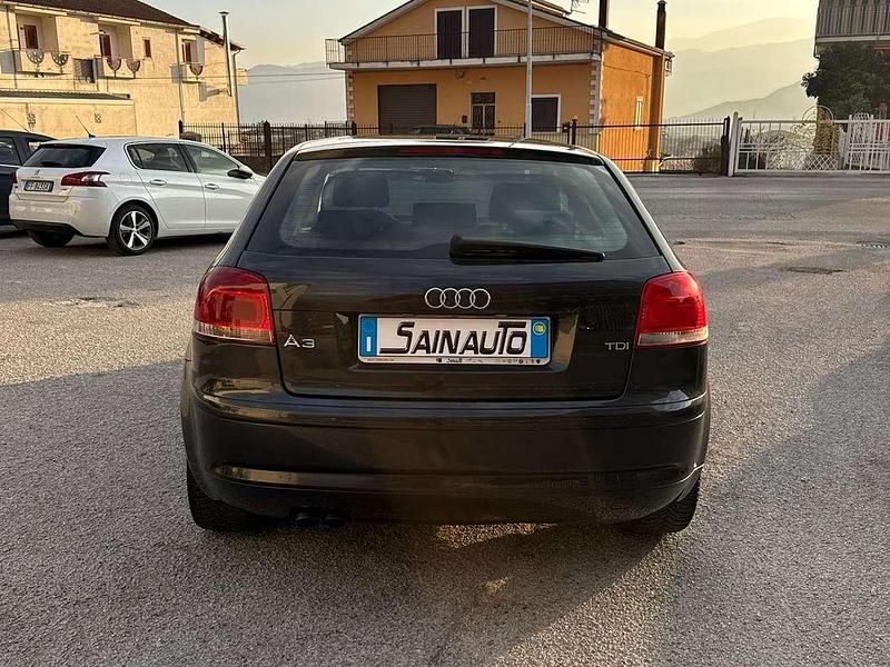 Usata Audi A3 Ambition 105 CV (77 kW) 2006 Grigio Utilitaria