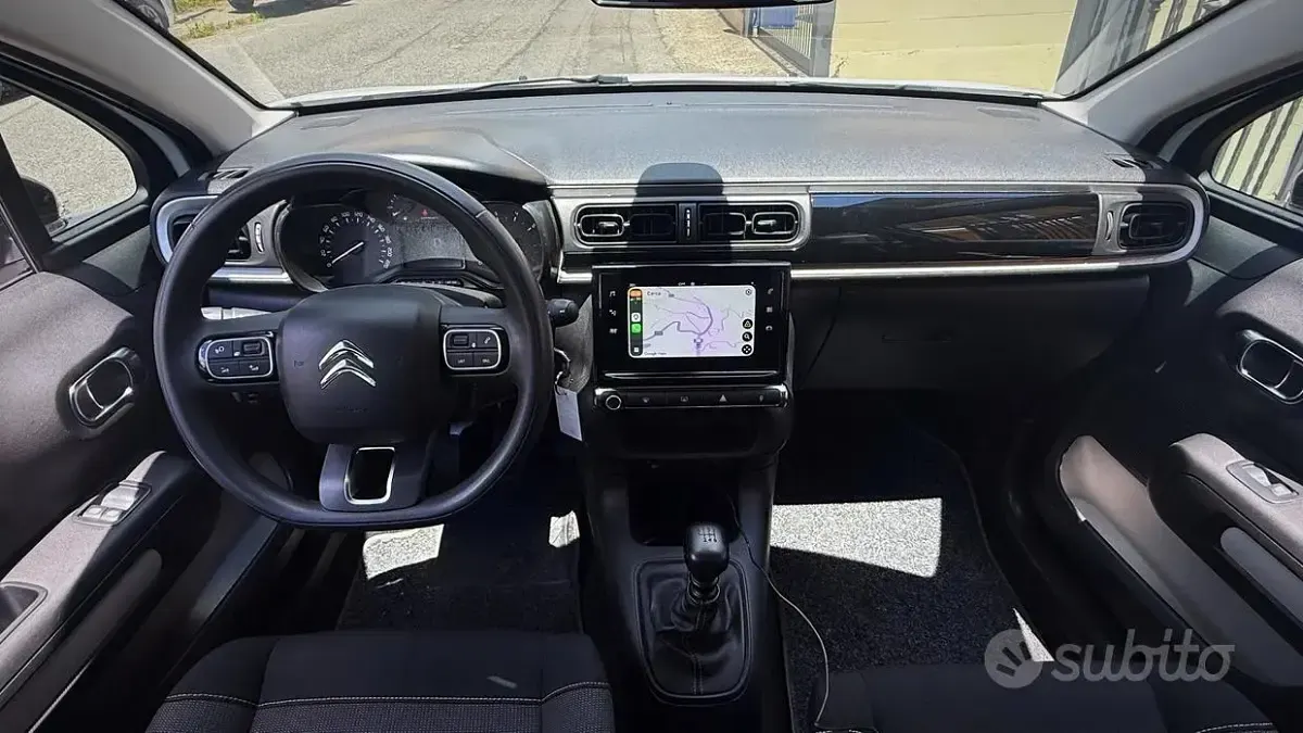 Usata Citroën C3 Shine 102 CV (75 kW) 2022 Bianco Utilitaria