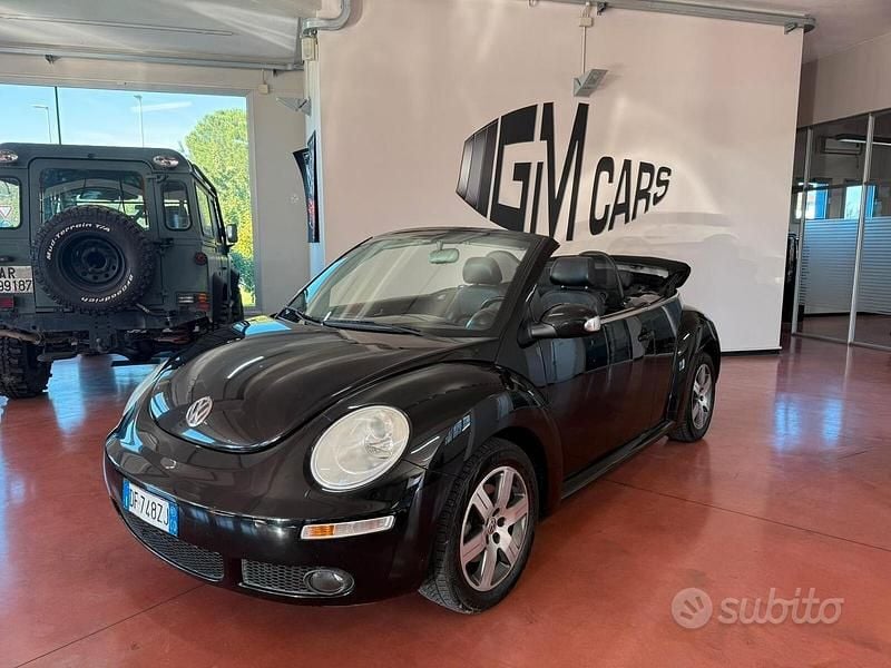 Usata VW Beetle Cabriolet 105 CV (77 kW) 2007 Nero Cabrio