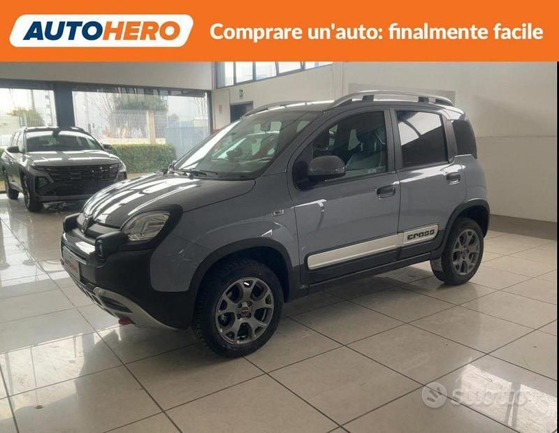 Usata Fiat Panda Cross Cross 86 CV (63 kW) 2019 Grigio Utilitaria