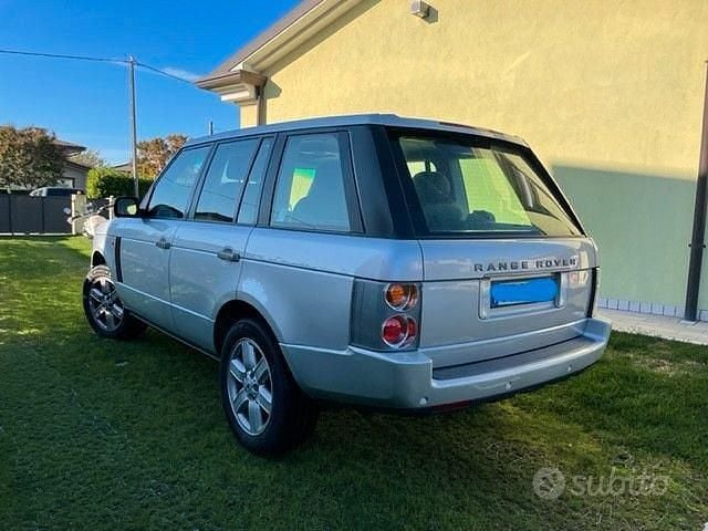 Usata Land Rover Range Rover 286 CV (210 kW) 2003 Grigio SUV