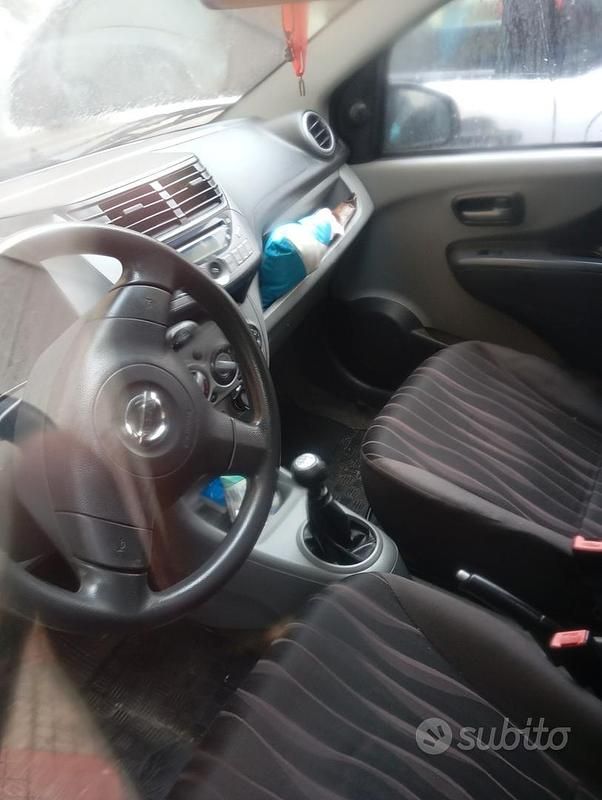 Usata Nissan Pixo 68 CV (50 kW) 2010 Nero Utilitaria