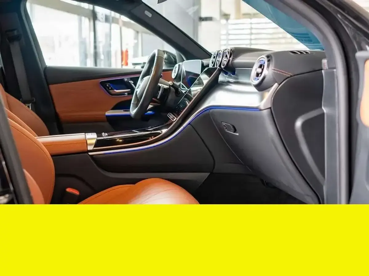 Usata Mercedes GLC300 204 CV (150 kW) 2025 Other SUV