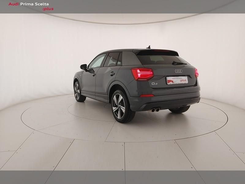 Usata Audi Q2 S-Line 150 CV (110 kW) 2020 Grigio atomico metallizzato SUV