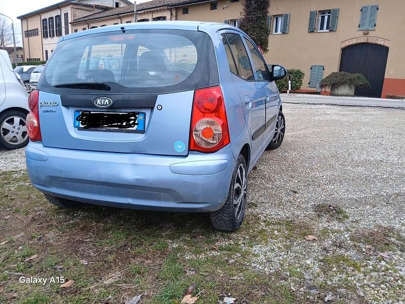 Usata Kia Picanto 2008 Blu Utilitaria