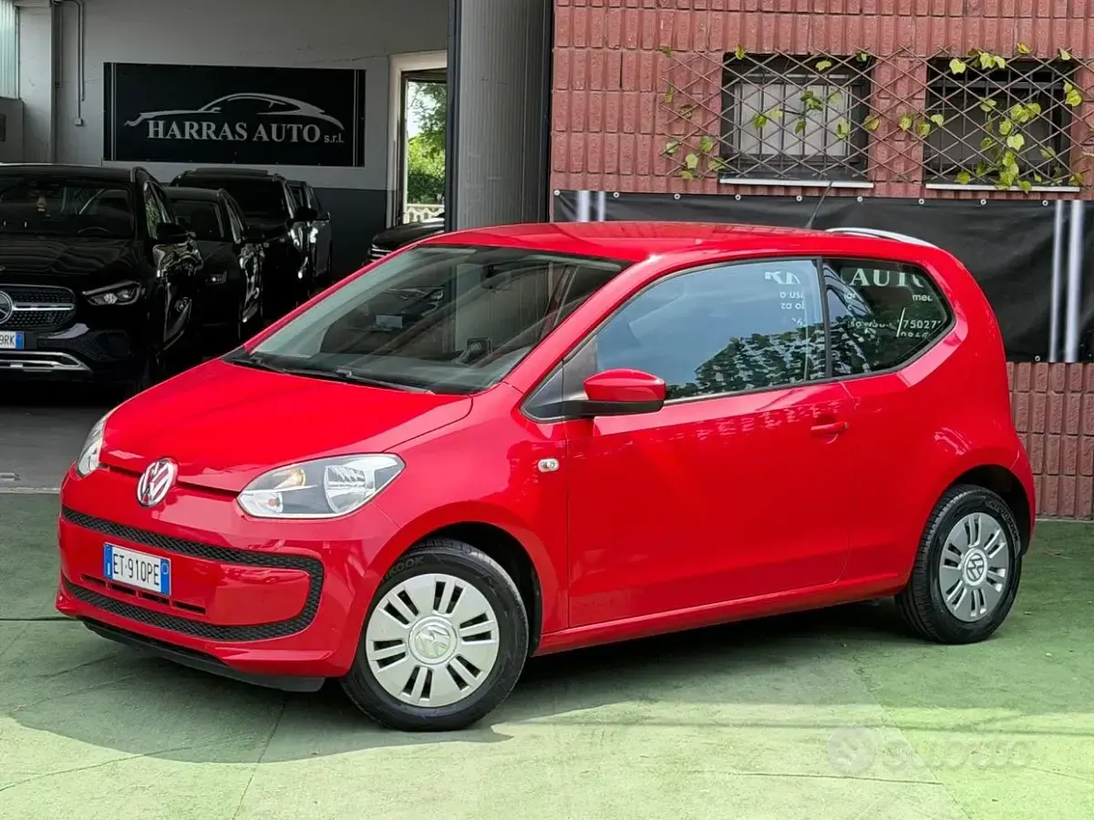 Usata VW up! Highline 68 CV (50 kW) 2014 Utilitaria