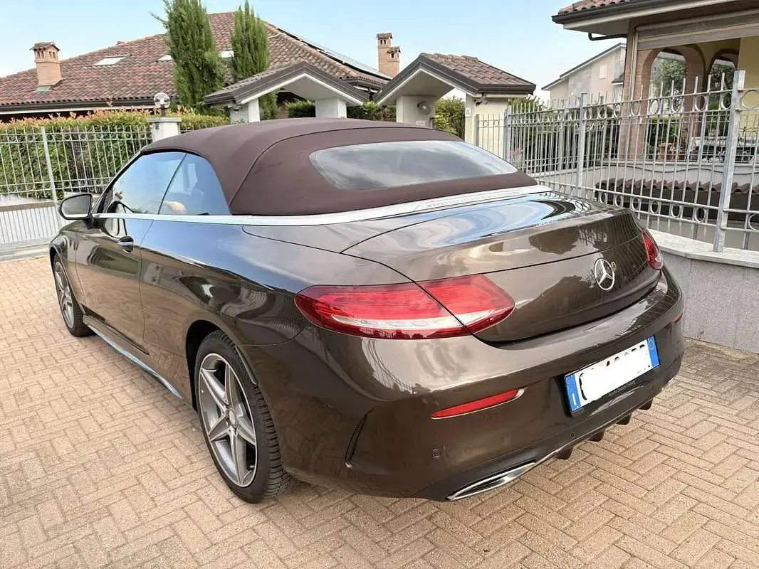 Usata Mercedes C200 Premium Plus 184 CV (135 kW) 2017 Cabrio