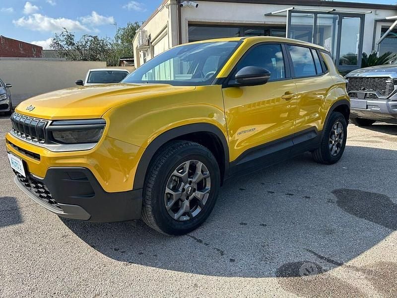 Usata Jeep Avenger 101 CV (74 kW) 2023 Giallo SUV