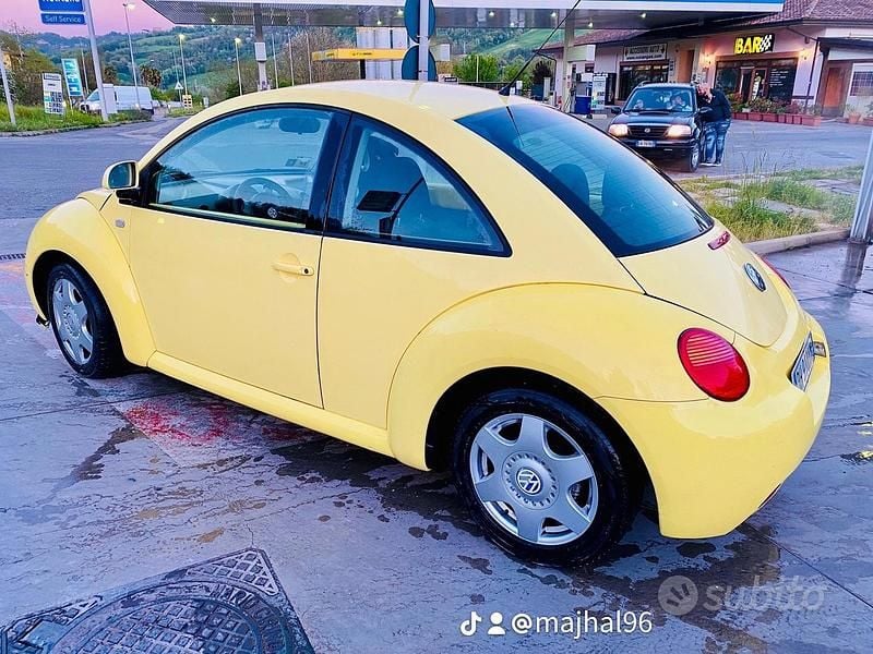 Usata VW Beetle 2000 Giallo Utilitaria