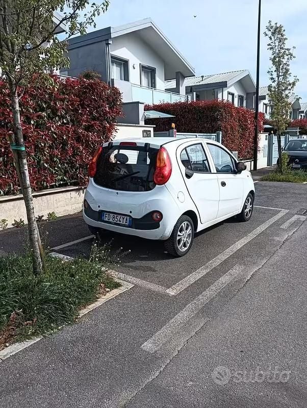 Usata DR Zero 67 CV (49 kW) 2016 Utilitaria