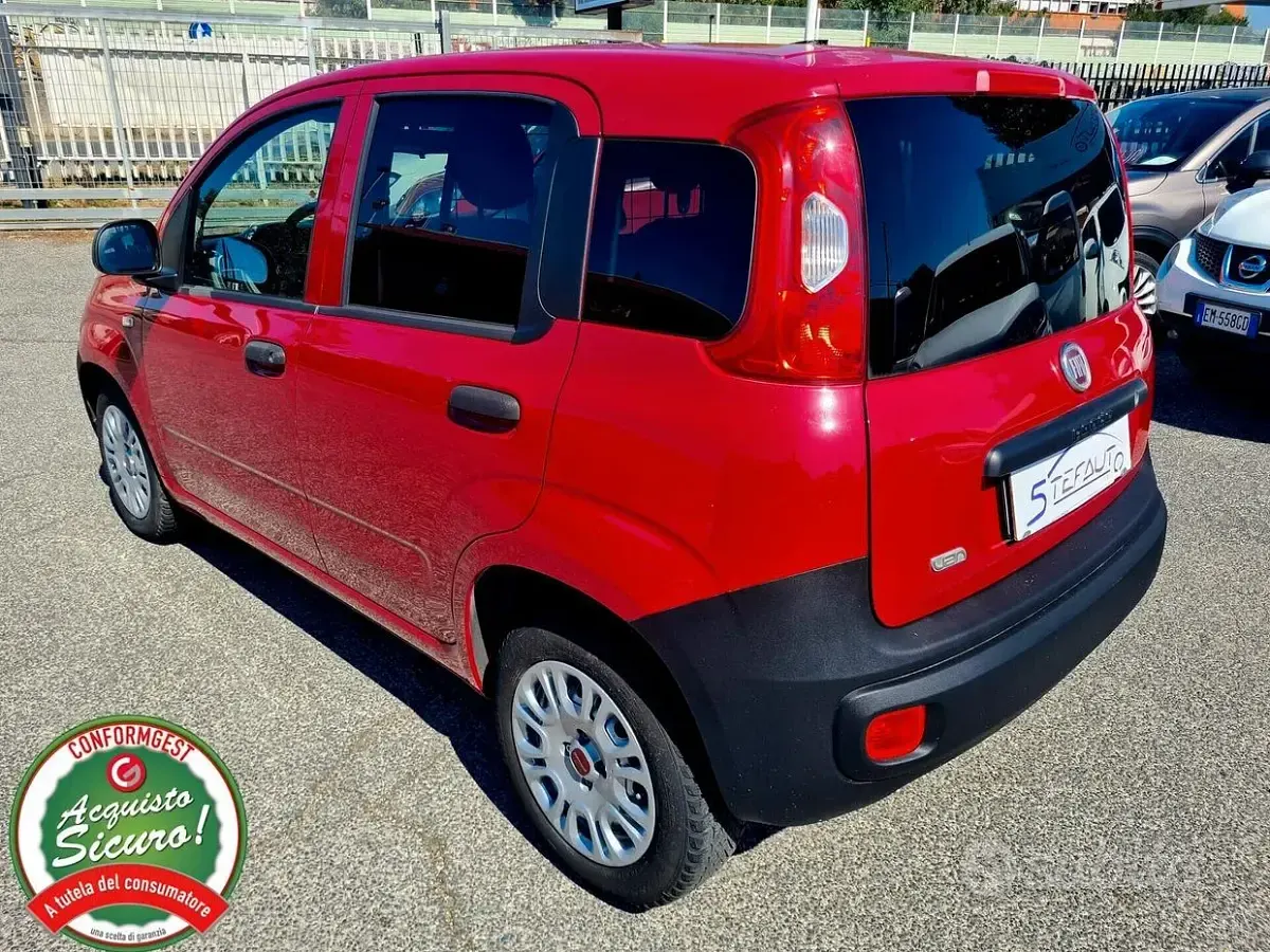 Usata Fiat Panda 80 CV (58 kW) 2016 Rosso Utilitaria