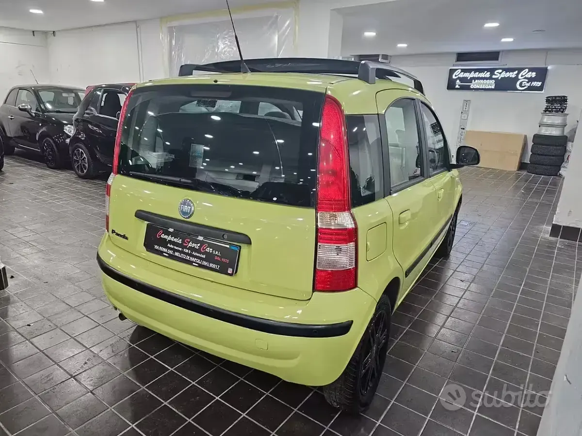 Usata Fiat Panda Emotion 60 CV (44 kW) 2006 Verde Utilitaria