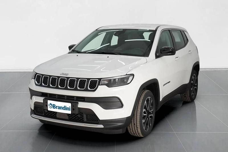 Nuova 2025 Jeep Compass Altitude SUV | 34.245 € - Immagine 1/4
