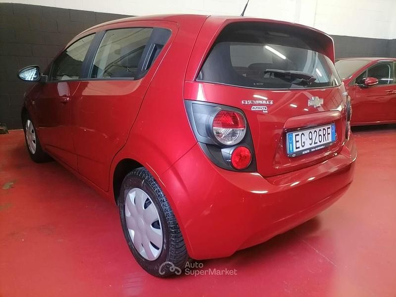 Usata Chevrolet Aveo LTZ 86 CV (63 kW) 2011 Rosso Berlina