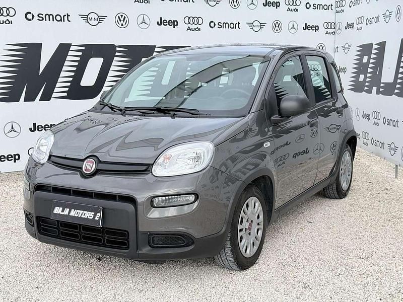 Usata Fiat Panda S 69 CV (50 kW) 2023 Grigio Utilitaria