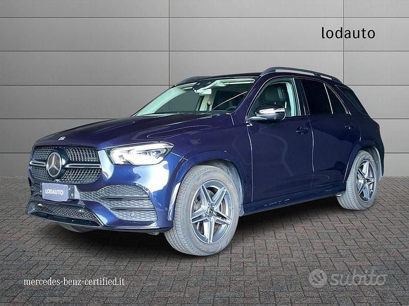 Usata Mercedes GLE300 Premium 245 CV (180 kW) 2020 Blu/azzurro SUV