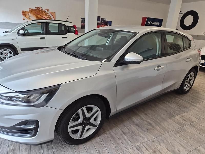 Usata Ford Focus Business Edition 120 CV (88 kW) 2022 Argento Berlina
