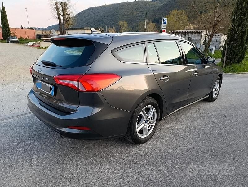 Käytetty Ford Focus Business Edition 95 HP (69 kW) 2021 Harmaa Farmari