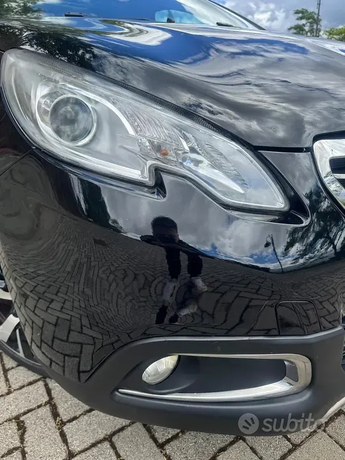 Occasion Peugeot 2008 Allure 115 ch (84 kW) 2014 Noir SUV