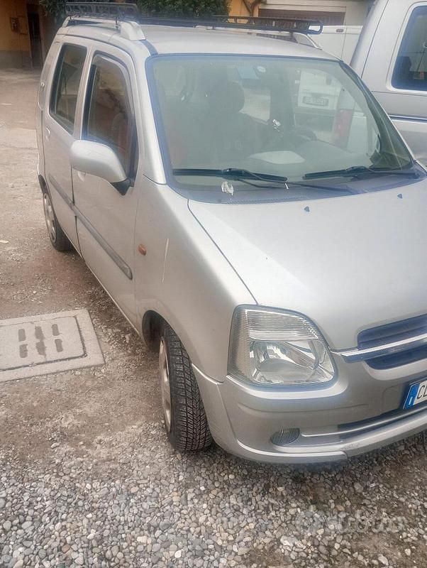 Usata Opel Agila 2004 Grigio Utilitaria