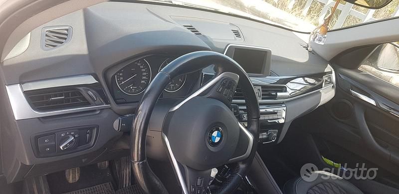 Usata BMW X1 Efficient Dynamics 150 CV (110 kW) 2016 Bianco SUV