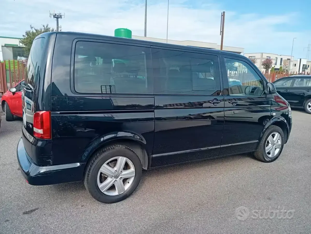 Usata VW Multivan Highline 180 CV (132 kW) 2013 Nero Monovolume
