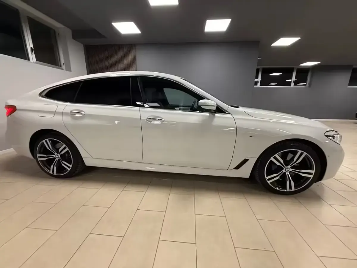 Begagnad BMW 630 M Sport 265 HK (194 kW) 2019 Vit Sportkupé