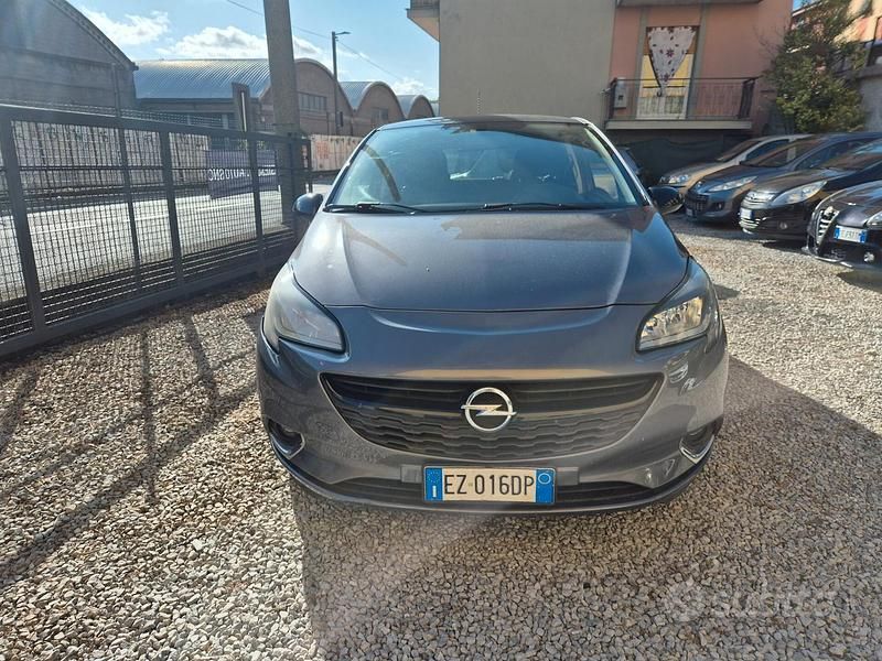 Usata Opel Corsa 95 CV (69 kW) 2016 Grigio Coupé