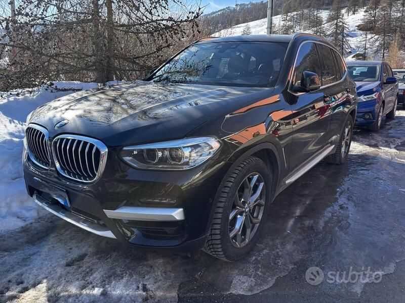 Nero Usata 2020 BMW X3 xLine SUV | 34.000 € (Buon prezzo) - Immagine 1/4