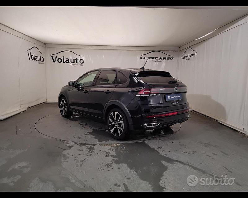 Usata VW Taigo R-line 110 CV (80 kW) 2023 Nero SUV