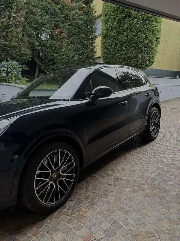 Usata Porsche Cayenne 340 CV (250 kW) 2018 Bluazzurro SUV