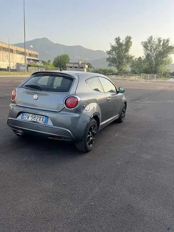 Usata Alfa Romeo MiTo Distinctive 120 CV (88 kW) 2010 Utilitaria