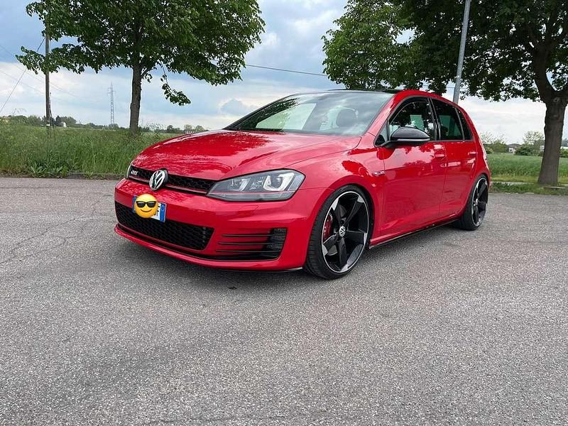 Usata VW Golf VII GTI 230 CV (169 kW) 2016 Berlina