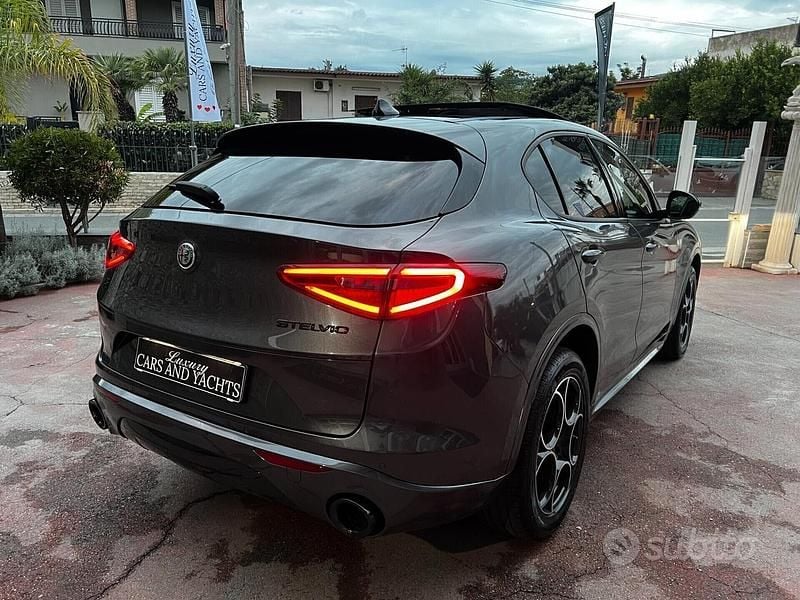 Usata Alfa Romeo Stelvio 210 CV (154 kW) 2018 Grigio SUV