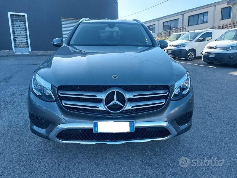 Usata Mercedes GLC220 Executive 170 CV (125 kW) 2018 Grigio SUV