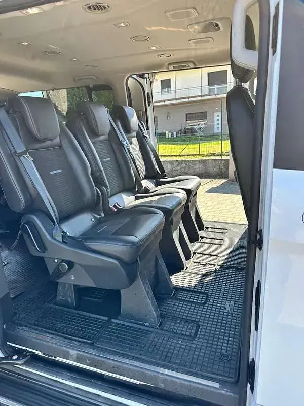 Usata Ford Tourneo Active 150 CV (110 kW) 2022 Furgone