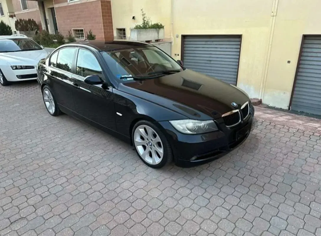 Usata BMW 320 M Sport 163 CV (119 kW) 2006 Nero Berlina