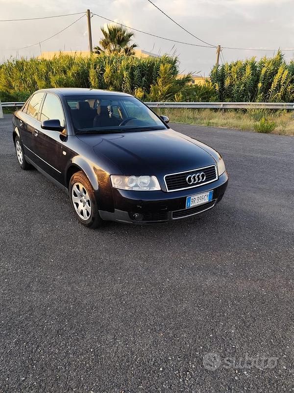 Usata Audi A4 130 CV (95 kW) 2000 Blu Berlina