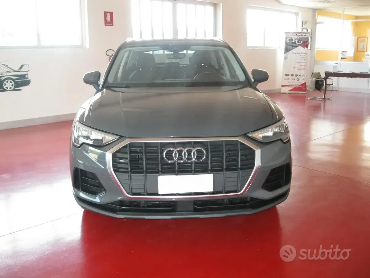 Usata Audi Q3 Advanced 150 CV (110 kW) 2022 Grigio SUV