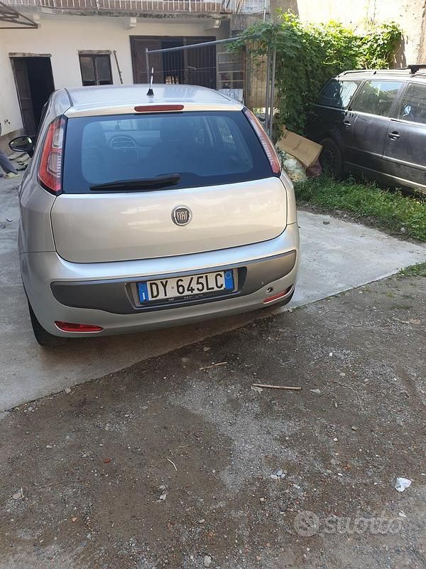 Usata Fiat Punto Evo 77 CV (56 kW) 2010 Grigio Utilitaria