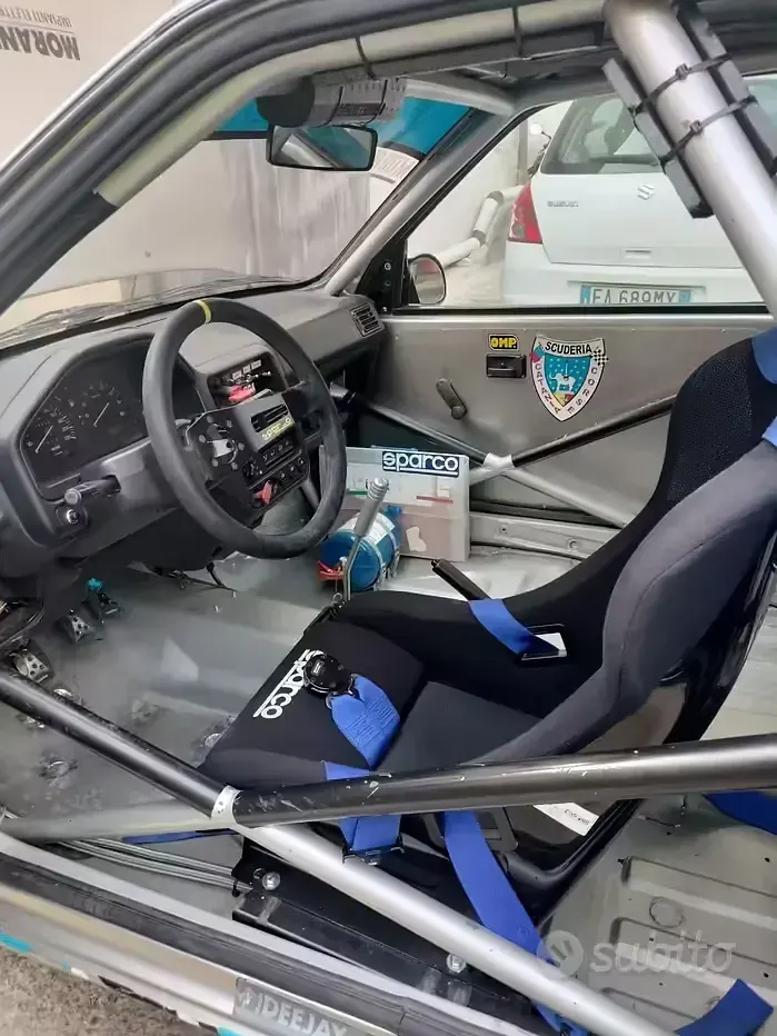 Usata Peugeot 106 98 CV (72 kW) 1994 Utilitaria
